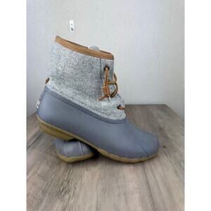 Sperry Women’s boots size 11